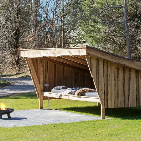 4 Bedroom Pet-friendly In 別荘