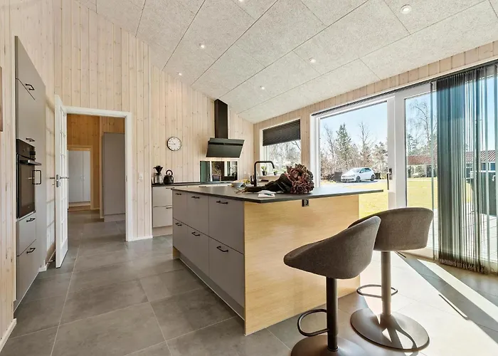 Semesterbostad 4 Bedroom Pet-friendly In Ebeltoft